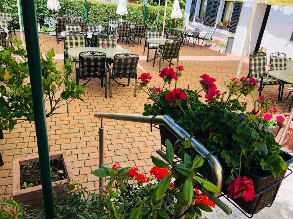 Gasthaus Blume Baden-Baden Eksteriør bilde